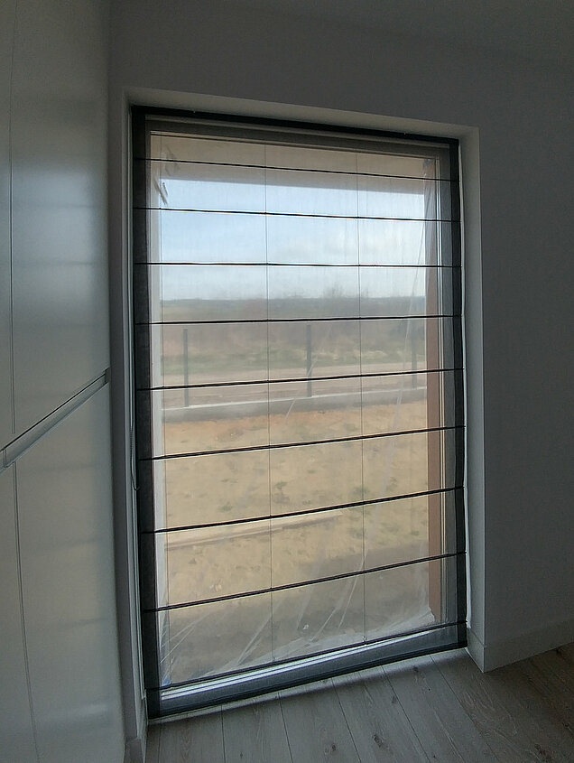 roleta rzymska szara do salonu wołomin