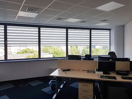 rolety dzień noc biuro