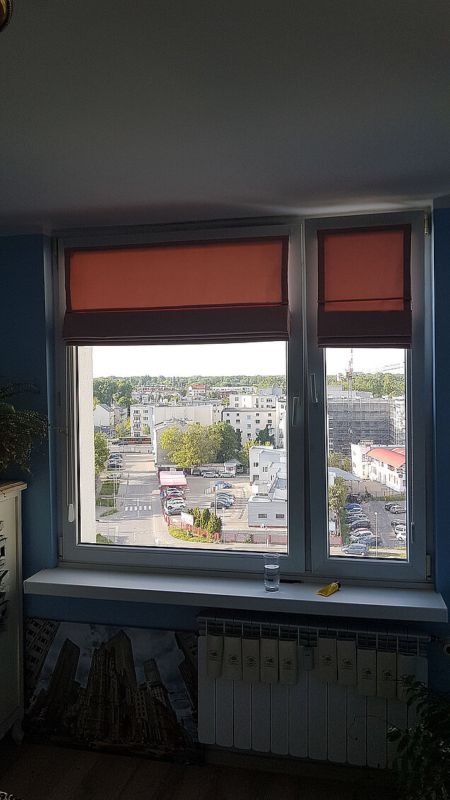 roleta rzymska brązowa do pokoju młodzieżowego jabłonna