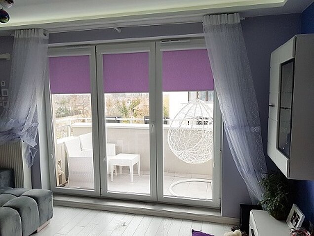 rolety okienne kasetowe białe marki