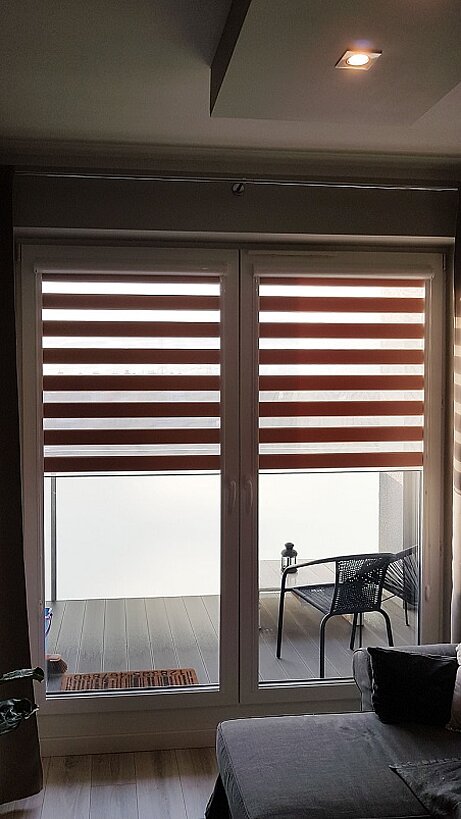 rolety dzień noc do pokoju młodzieżowego