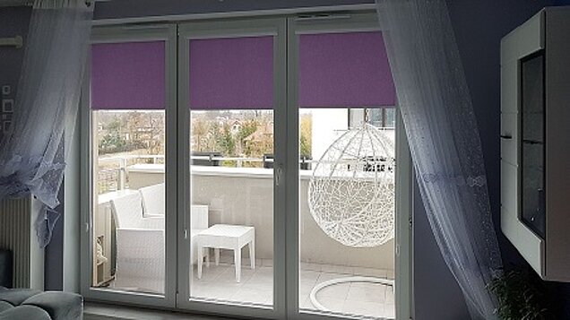 rolety w kasecie białej marki