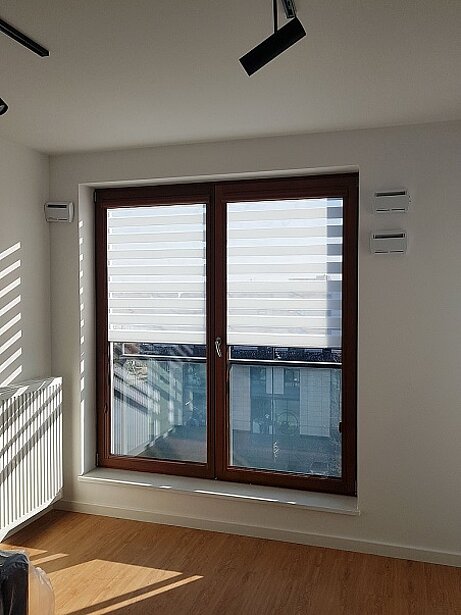 szare rolety dzień noc do pokoju warszawa