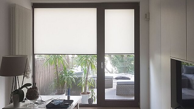 rolety drewnopodobne dla dużego okna marki